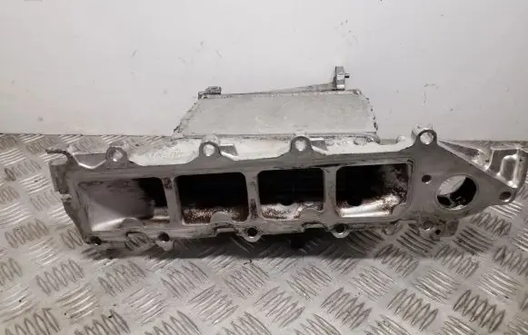 Volkswagen Golf VII Intake manifold 04L129766AL