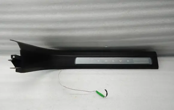 Volvo XC90 Front sill trim cover 31363642