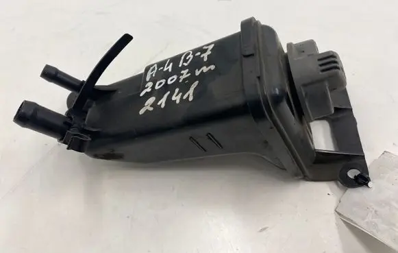 Audi A4 S4 B7 8E 8H Power steering fluid tank/reservoir 8E0422373B