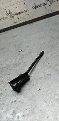 Ford Focus Windshield washer spray nozzle JX7B17666 B4V0A