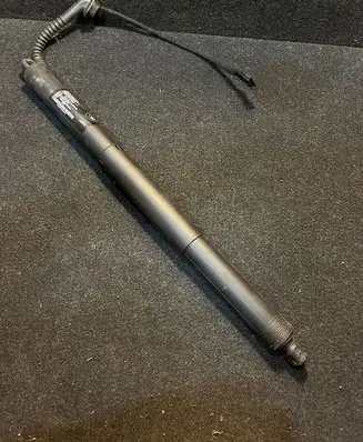 BMW X5 F15 Tailgate strut 7294469 182022