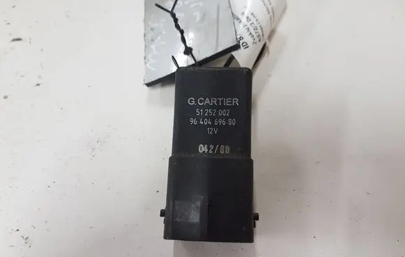 Citroen C5 Glow plug pre-heat relay 51252002 9640469680