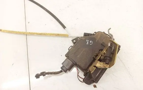 Audi A6 S6 C5 4B Rear door lock 