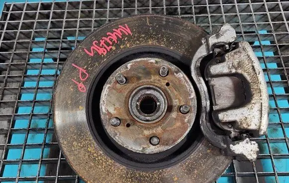 Toyota Avensis T270 Front wheel hub spindle knuckle IMPRK1444794