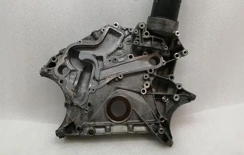 Mercedes-Benz C W205 Engine cover (trim) A2760150100