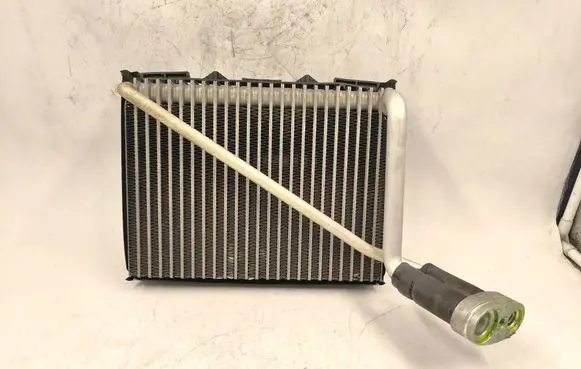 Audi A4 S4 B5 8D Air conditioning (A/C) radiator (interior) 8D1820103D 740227022F0 36978