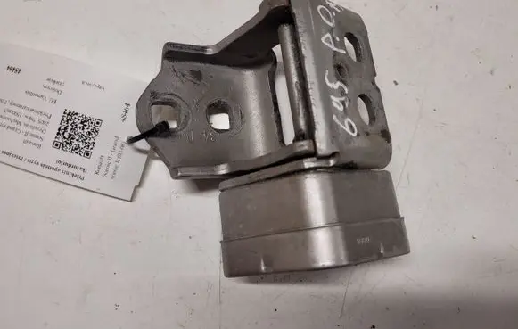 Renault Scenic II - Grand scenic II Front door upper hinge