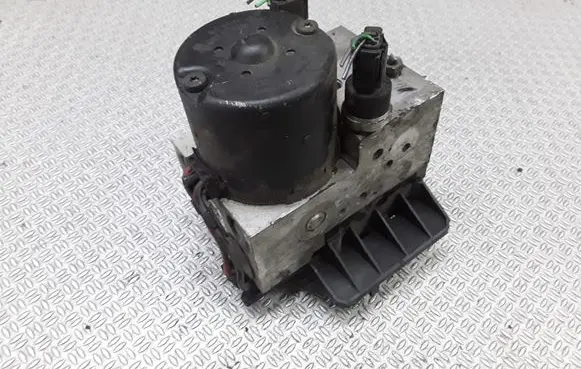 Mercedes-Benz Vaneo W414 ABS Pump 0265202461 A0044310912
