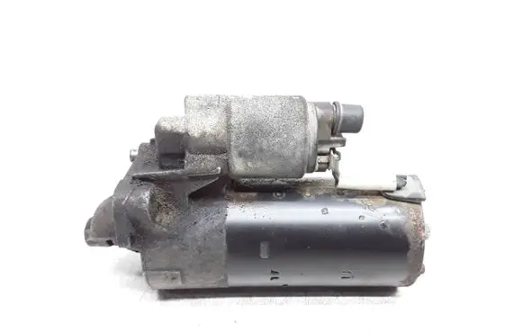 Volvo V70 Starter motor 30782228