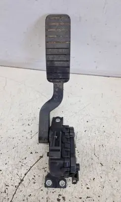 Renault Laguna II Accelerator throttle pedal 8200003392