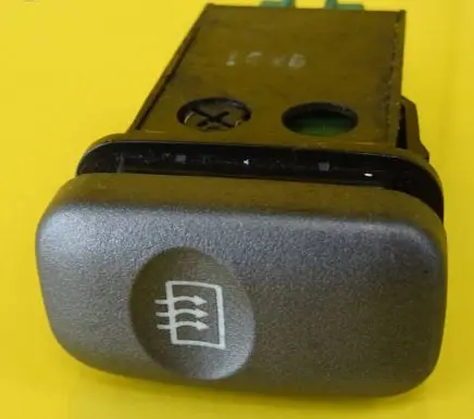 KIA Carnival Windscreen/window heater switch