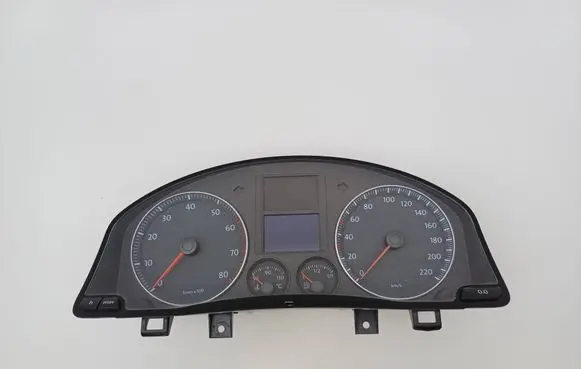 Volkswagen Golf Plus Speedometer (instrument cluster) 1K0920863