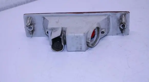 Nissan X-Trail T30 Third/center stoplight