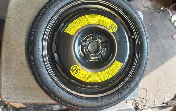 Volkswagen Golf VII R18 spare wheel 5Q0601027BC