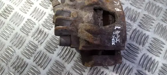 Citroen Xsara Front brake caliper