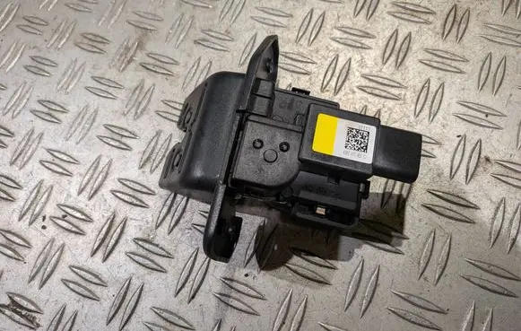 KIA Ceed Tailgate/trunk/boot lock/catch/latch 1392100010