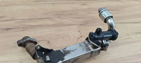 BMW 3 E46 EGR valve cooler 7794245