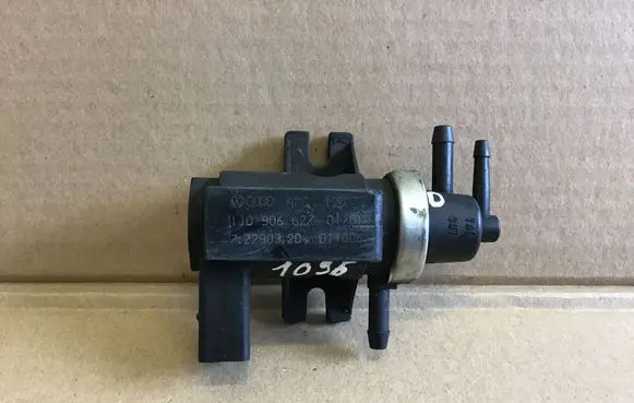 Volkswagen Touareg I Turbo solenoid valve 1J0906627 72290320