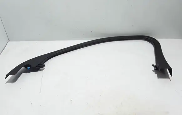 Volvo XC40 Front door trim bar 31455062