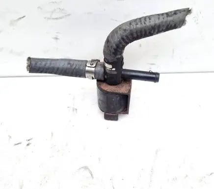 Audi TT Mk1 EGR valve 06A906283C