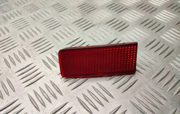 Volkswagen Touareg II Rear tail light reflector 7P6945105