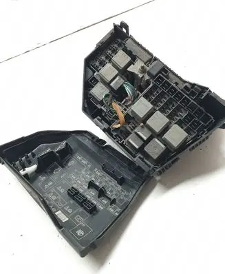 Ford S-MAX Fuse box set 6G9T14A067AB PA6GB20GF10 6G9T14A076AD