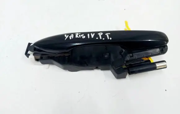 Toyota Yaris XP210 Front door exterior handle