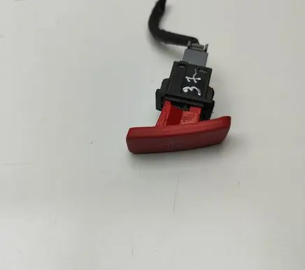 Toyota Auris 150 Hazard light switch 84332021