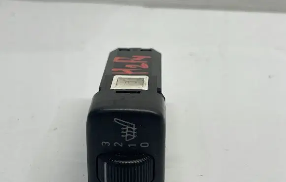 Saab 9-5 Seat heating switch 4616108