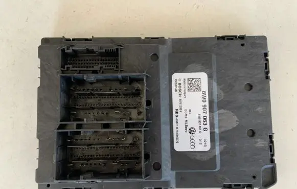 Audi Q7 4M Comfort/convenience module 8W0907063G