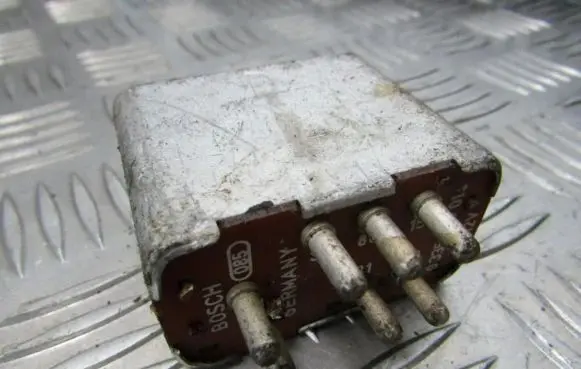 Mercedes-Benz E W123 Other relay 0335320014