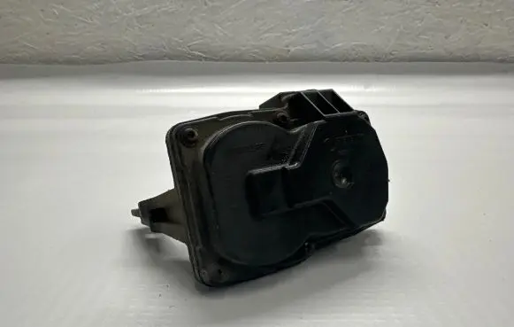 Audi A6 C7 Intake manifold valve actuator/motor 51500203