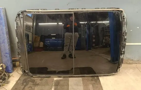 Audi SQ7 Sunroof set 