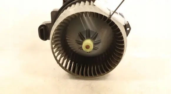 Toyota Avensis T270 Heater fan/blower AV2727008083
