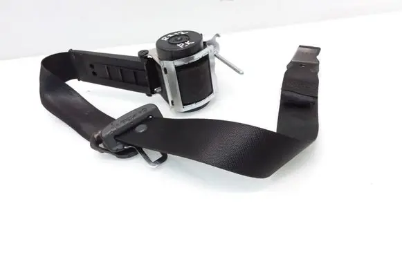 Opel Zafira B Front seatbelt 13242204