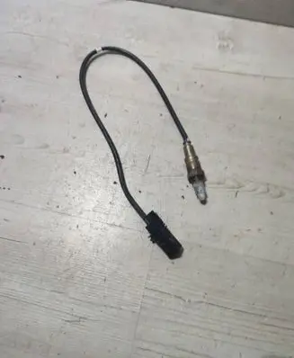 Volkswagen Touran III Lambda probe sensor 04E906262GK