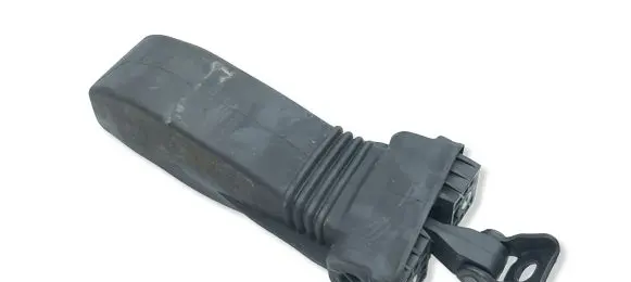 Audi A6 S6 C8 4K Front door check strap stopper 4K0837267