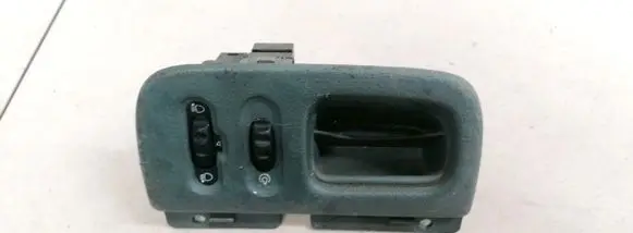 Renault Scenic I Headlight level height control switch 7700841235