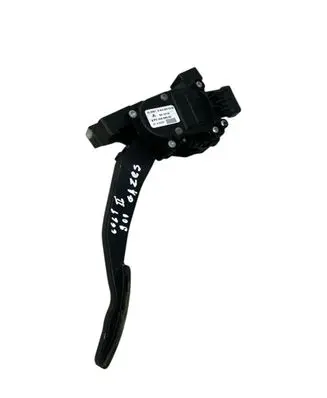Mitsubishi Colt Accelerator throttle pedal A4543000304 6PV00886600 MN125792