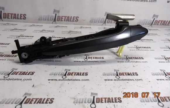 Lexus IS 220D-250-350 Rear door exterior handle