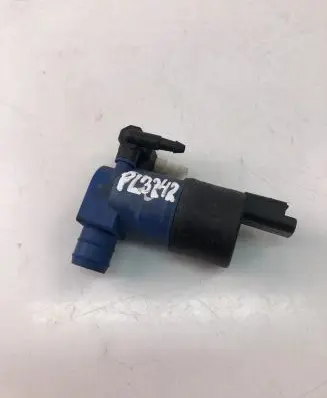 Renault Twingo II Windscreen/windshield washer pump 9641553880