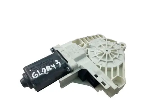 Skoda Superb B6 (3T) Front door window regulator motor 8K0959801A