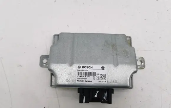 Maserati Ghibli Voltage converter/converter module 56029583AB