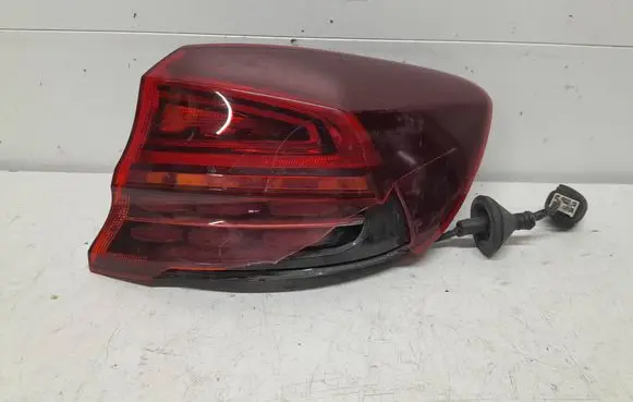 KIA Ceed Rear/tail lights 92402J7150 J792418310 J792418200