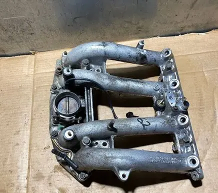Mercedes-Benz 190 W201 Intake manifold R1021413501 M102