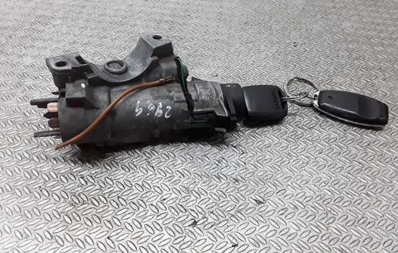 Skoda Fabia Mk1 (6Y) Ignition lock 4B0905851C