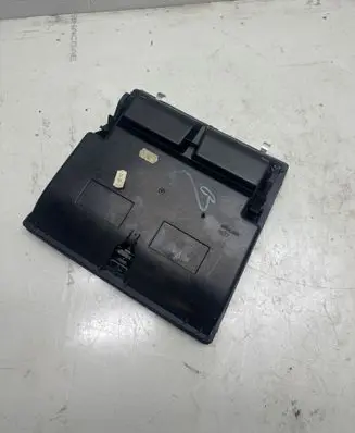 Glove box