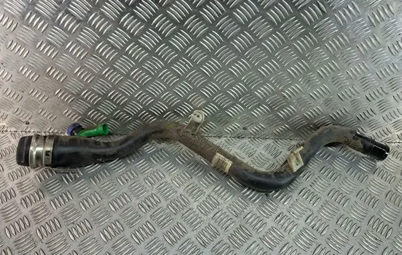 BMW 1 E81 E87 Fuel tank filler neck pipe 7198678