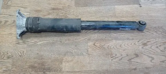 Chevrolet Volt II Rear shock absorber/damper 23343374 812689818