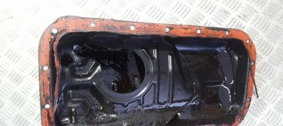Suzuki Baleno EG Oil sump